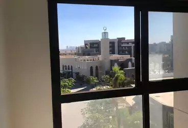 شقق للبيع - 3 غرف - بالدور 4