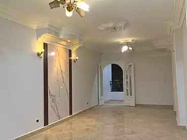 Apartments For sale - 3 rooms - floor 1