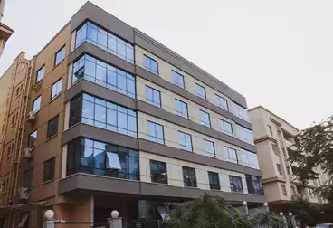 مكاتب للإيجار - 8 غرف - بالدور 1