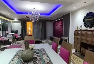 شقق للبيع - 3 غرف - بالدور 8