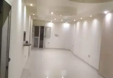 شقق للبيع - 3 غرف - بالدور 7