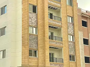 Apartments For sale - 2 rooms - floor 4