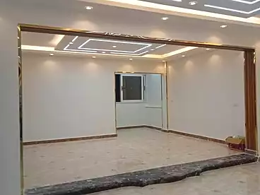 شقق للبيع - 3 غرف - بالدور 8