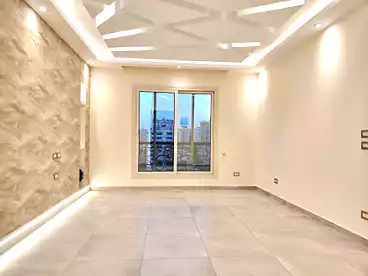 عقارات للإيجار - 7 غرف - بالدور 8