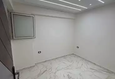 Apartments For sale - 2 rooms - floor 12