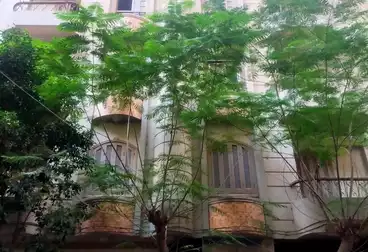 Apartments For sale - 3 rooms - floor 9