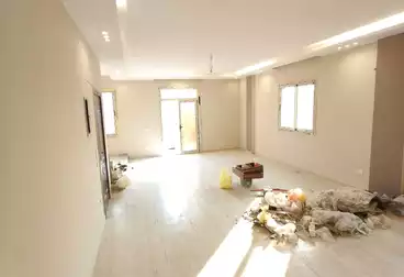 Apartments For rent - 3 rooms - floor 4