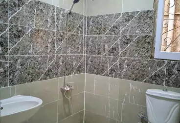 شقق للبيع - 2 غرف - بالدور 5