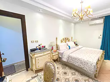 شقق مفروشة للبيع - 3 غرف - بالدور 15