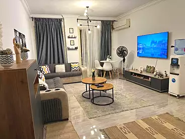 Furnished Apartment For rent - 3 rooms - floor 5
