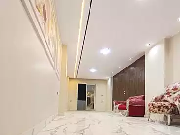 شقق للبيع - 3 غرف - بالدور 8