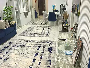 للبيع في شارع المنشية، الطوابق، 170 متر