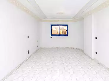 عقارات للبيع - 3 غرف - بالدور 6