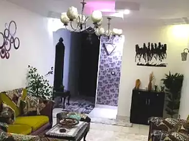 شقق مفروشة للبيع - 3 غرف - بالدور 5