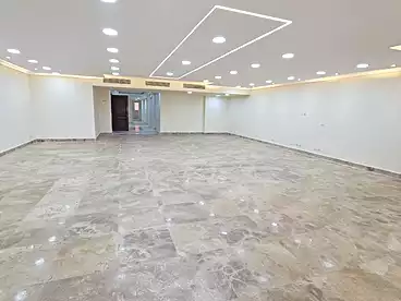 إداري للإيجار - 4 غرف - بالدور 9