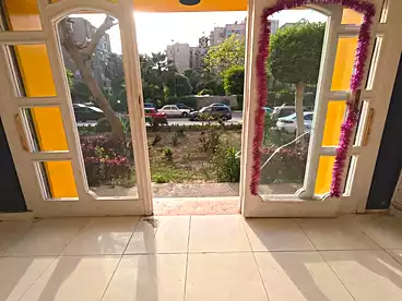 Commercial For sale - floor 0