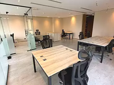 إداري للإيجار - 4 غرف - بالدور 2