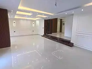 إداري للإيجار