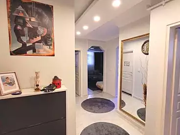 Apartments For sale - 4 rooms - floor 1