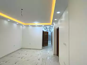 عقارات للإيجار - 3 غرف - بالدور 1