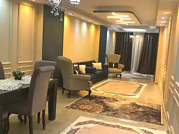 شقق للبيع - 3 غرف - بالدور 1