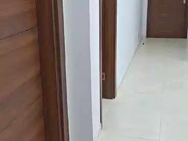 عقارات للإيجار - 3 غرف - بالدور 3