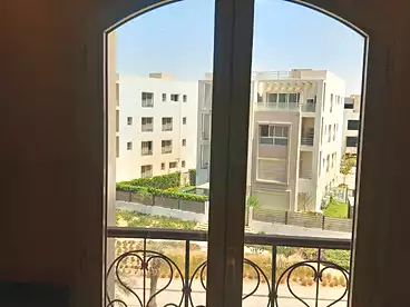 Properties For rent - 2 rooms - floor 4