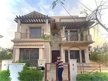Properties For sale - 6 rooms