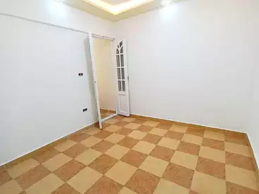 شقق للبيع في شاطئ النخيل - ٦ اكتوبر، العجمي، 100 متر
