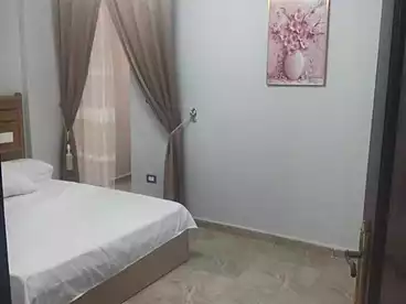 شقق مفروشة للبيع - 3 غرف - بالدور 10