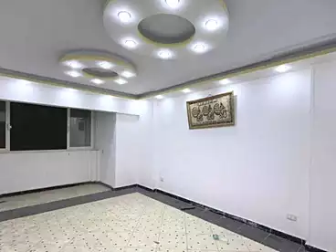 شقق للبيع - 3 غرف - بالدور 8