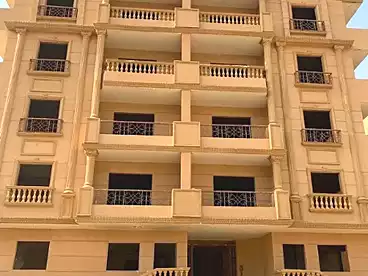 شقق للبيع - 3 غرف - بالدور 3