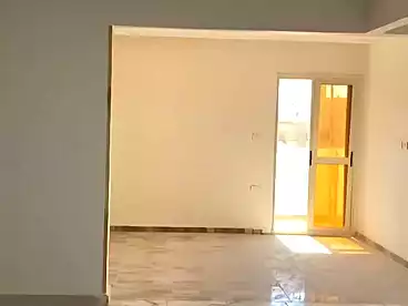 مكاتب للإيجار - 3 غرف - بالدور 5