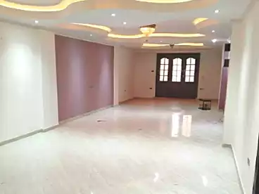Apartments For sale - 3 rooms - floor 4
