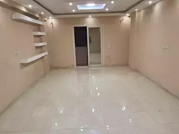 شقق للبيع - 3 غرف - بالدور 9