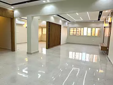 شقق للبيع - 4 غرف - بالدور 9
