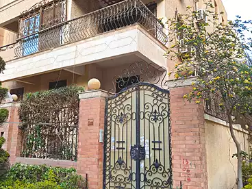Properties For sale - 5 rooms