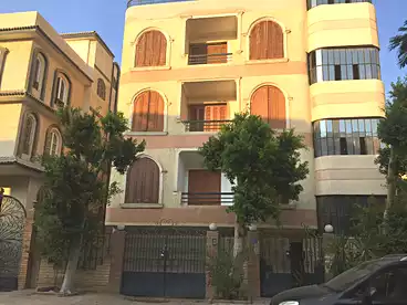 فلل للبيع - 7 غرف