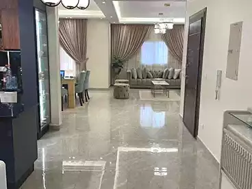شقق للبيع - 4 غرف - بالدور 3