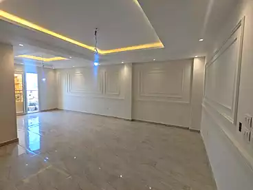 عقارات للبيع - 3 غرف - بالدور 4