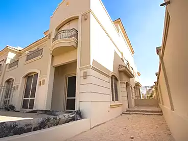 Villas For sale - 4 rooms