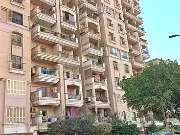 Apartments For sale - 4 rooms - floor 10