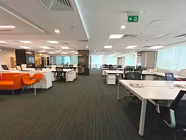 Offices For rent - 6 rooms - floor 5