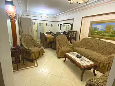 شقق للبيع - 3 غرف - بالدور 1