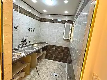 عقارات للبيع - 3 غرف - بالدور 8