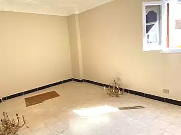 شقق للبيع - 3 غرف - بالدور 4