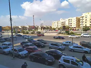 أرض تجارية للبيع