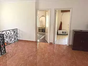 Apartments For sale - 6 rooms - floor 3