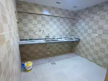 شقق للبيع - 3 غرف - بالدور 1