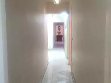 Apartments For sale - 3 rooms - floor 1